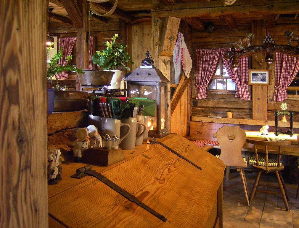 Landgasthof Untere Muehle Alpirsbach Bagian luar foto