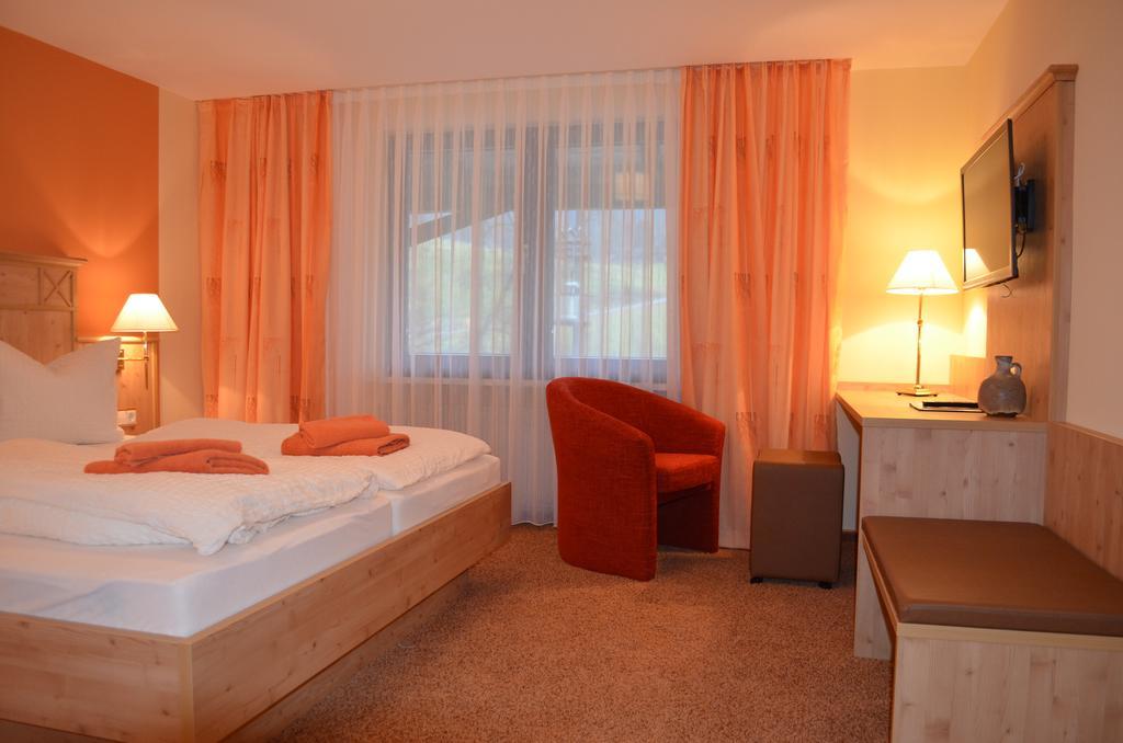 Landgasthof Untere Muehle Alpirsbach Bagian luar foto