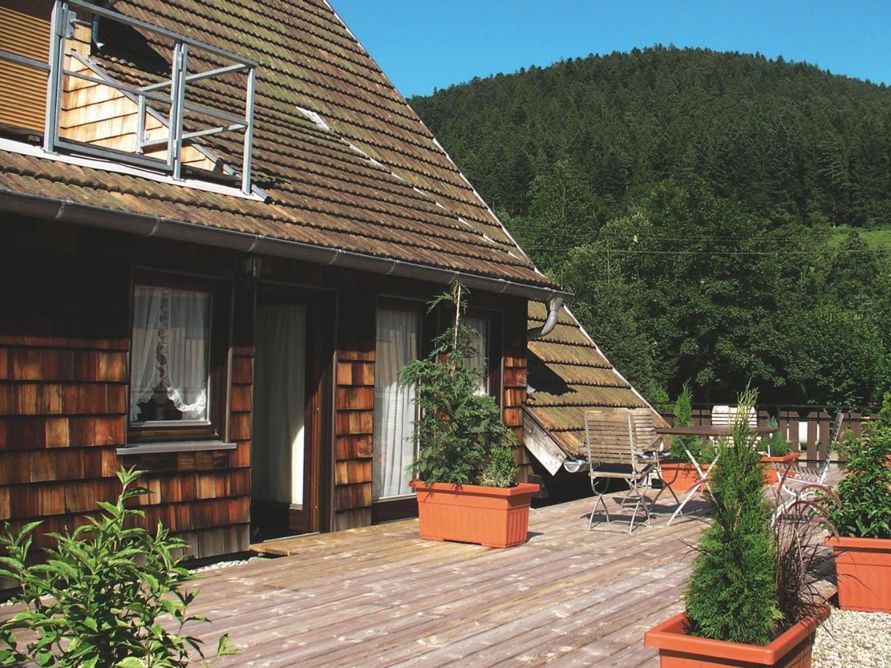 Landgasthof Untere Muehle Alpirsbach Bagian luar foto